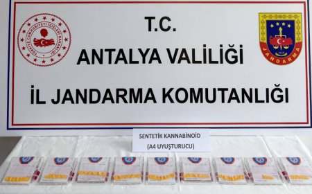 Korkuteli'de Uyuşturucu Operasyonu: 400 Kullanımlık Sentetik Madde Ele Geçirildi