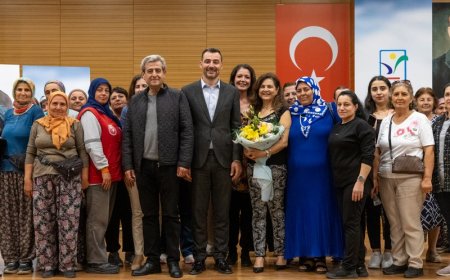 Manavgat Belediyesi Sağlık Söyleşileri Kapsamında Meme Kanseri Konferansı Düzenledi