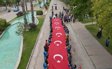 Akdeniz Üniversitesi'nde Cumhuriyet Coşkusu Koşusu