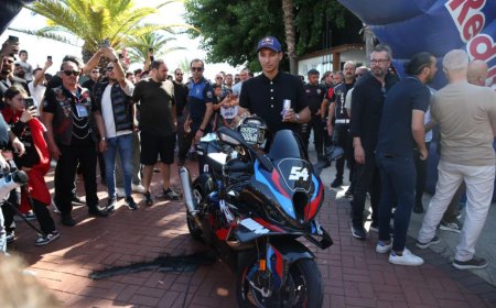Toprak Razgatlıoğlu Memleketi Alanya'da Coşkuyla Karşılandı
