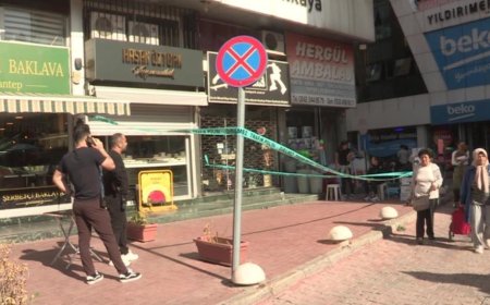 Antalya'da Planlı Soygun: Kepenk Kumandası Klonlandı, Kasalar Delinerek 5 Kilo Altın Çalındı