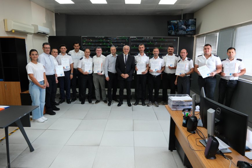 Antalya Tramvay Kontrolörleri MYK Belgesi Aldı.