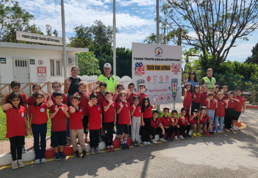 Antalya Emniyeti'nden '1 Can Bile Fazla' Mottosuyla Kapsamlı Trafik Eğitimi Harekâtı.