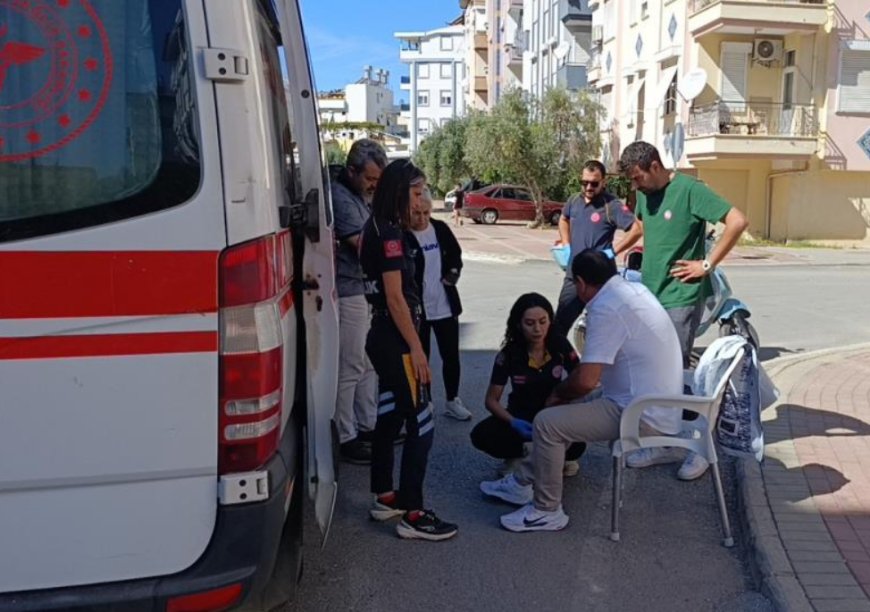 Manavgat'ta Devrilen Motosikletin Sürücüsü Yaralandı.