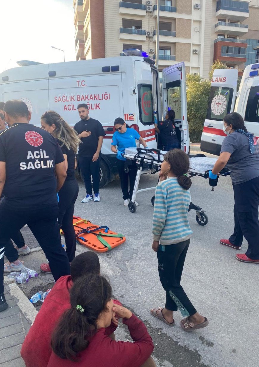 Anatalya Serik'te Kaza: Otomobil-Skuter Çarpıştı, 2 Çocuk Yaralı.