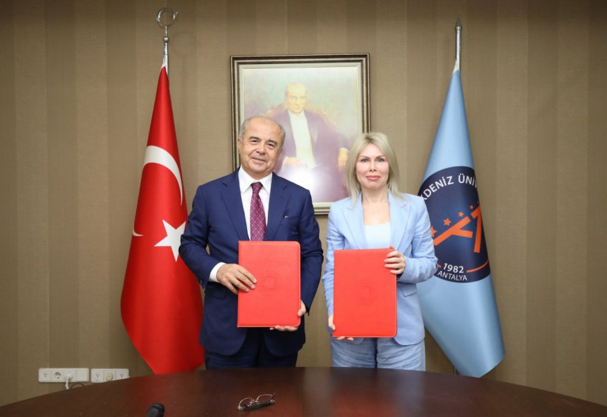 Akdeniz Üniversitesi ve Azerbaycan İdman Akademisi Rektörleri Antrenörlük Eğitimi Protokolü İçin Bir Araya Geldi.