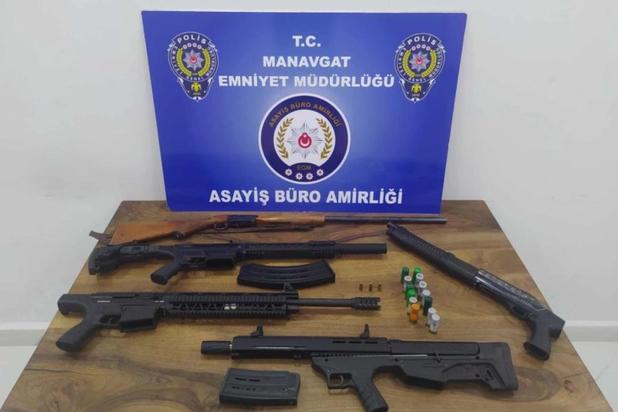 Manavgat'ta Büyük Operasyon: Çok Sayıda Silah Ele Geçirildi