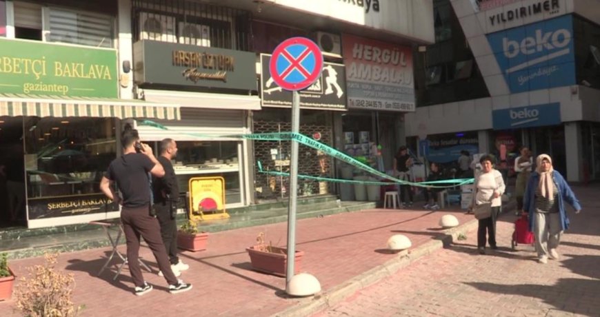 Antalya'da Planlı Soygun: Kepenk Kumandası Klonlandı, Kasalar Delinerek 5 Kilo Altın Çalındı
