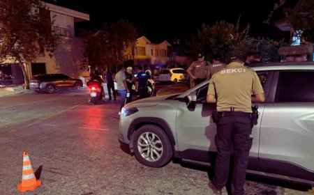 Antalya Emniyeti Huzur Uygulamasıyla Sahilleri Taradı: Aranan 45 Şahıs Yakalandı