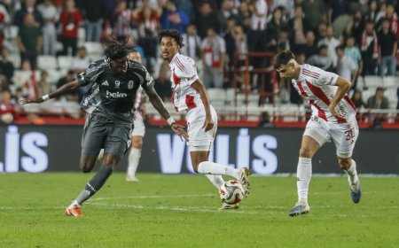 Beşiktaş, Antalyaspor Deplasmanından 3 Puanla Döndü: 1-3