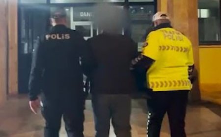 Antalya Trafiğinde Korku Anları: Yol Kesen ve Küfür Eden Magandalar Yakalandı!