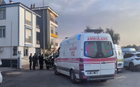 Antalya'da Korkunç Olay: Polis Memuru Eşi ve İki Çocuğunu Öldürdü