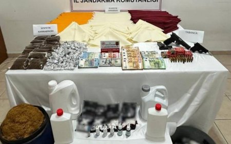 ALANYA’DA YILIN UYUŞTURUCU OPERASYONU: 25 KG SENTETİK UYUŞTURUCU VE YÜKLÜ MİKTARDA PARA ELE GEÇİRİLDİ