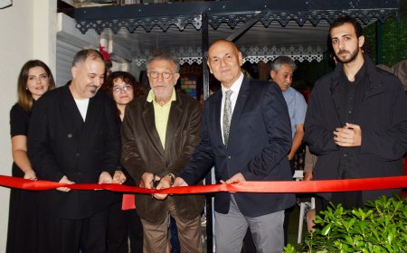 Antalya Sanat Yaşamına Bir İlk! Kıl Çadırdan 80 Kişilik Özel Tiyatro Salonu Şehre Kazandırıldı.