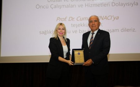 Akdeniz Üniversitesi'nde 27. Çevre Hizmet Ödülleri Sahiplerini Buldu