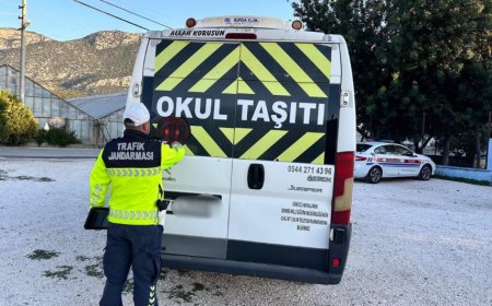 Antalya Jandarmasından Okul Servislerine Kapsamlı Denetim