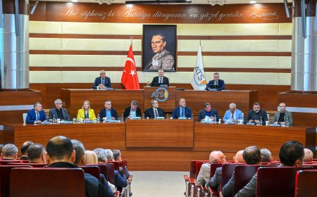 ATSO'dan 2026 Turizm Tahmini: "Barış Planı Olmazsa 2025'le Aynı Geçer"