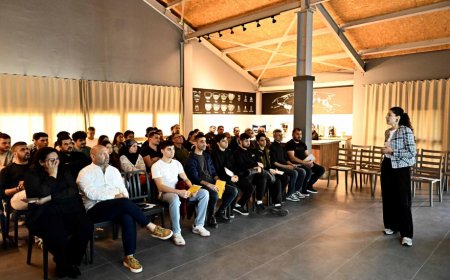 Antalya'nın Önde Gelen İşletmeleri "Gold Town" Sertifikası İçin Hijyen Eğitimi Aldı