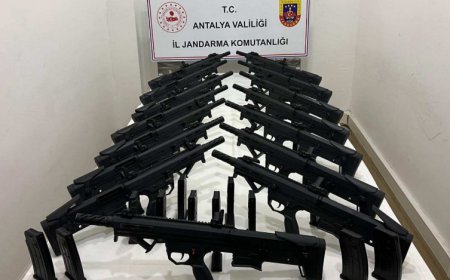 Antalya Jandarmasından Silah Kaçakçılığı Operasyonu