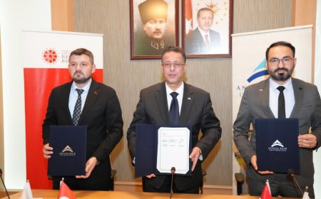 Bağımlılıkla Mücadelede Güç Birliği: İletişim Başkanlığı, ABÜ ve Yeşilay'dan Stratejik Protokol