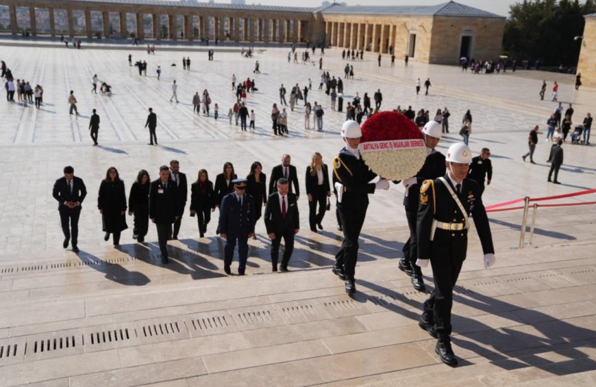 Cumhuriyet Coşkusu, Atatürk’e Saygı ile Taçlandı: ANTGİAD Ankara’daydı