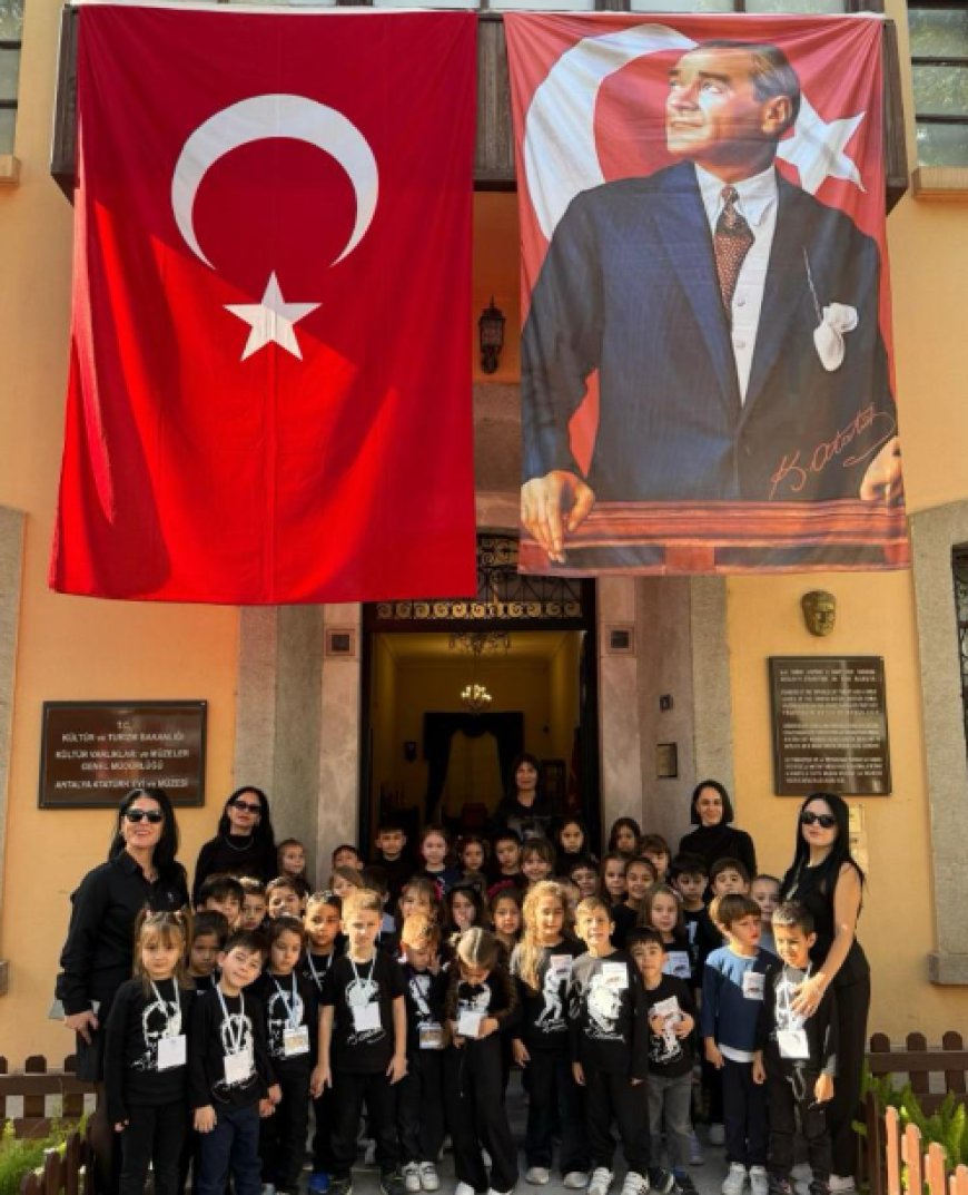 Konyaaltı'nın Minikleri Ata'sının Evini Ziyaret Etti