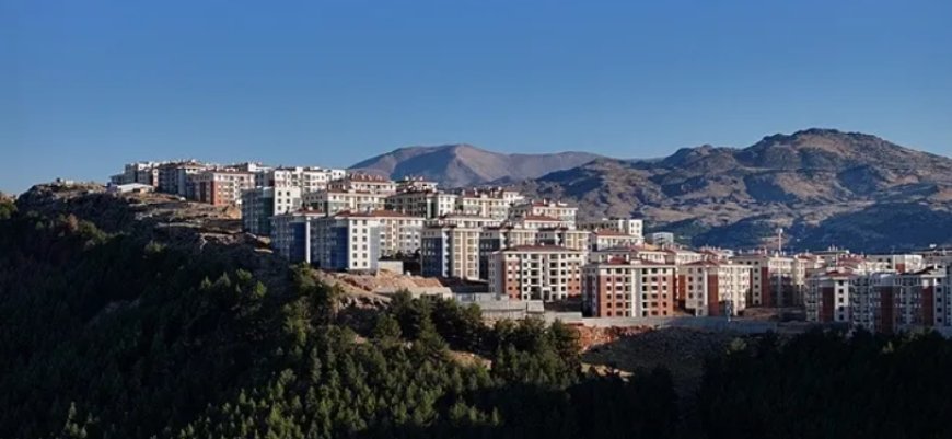 Umudun Anahtarları Teslim Ediliyor: 350.000 Konutluk Mutluluk.