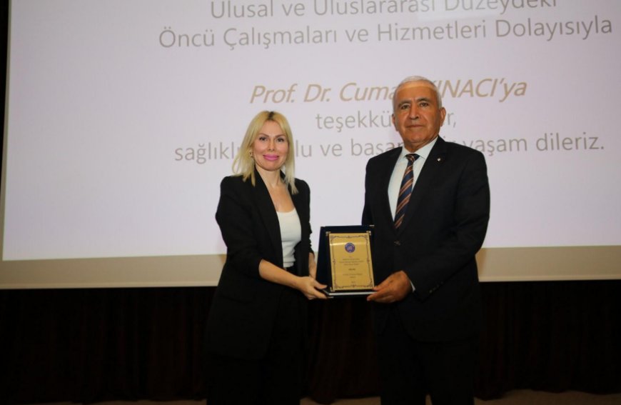 Akdeniz Üniversitesi'nde 27. Çevre Hizmet Ödülleri Sahiplerini Buldu