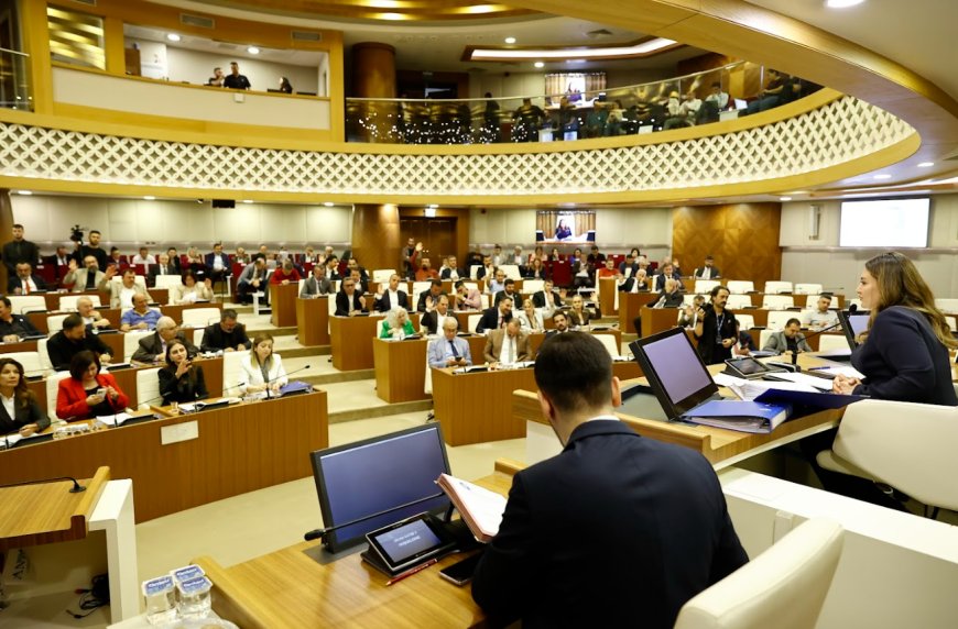 Antalya Büyükşehir Belediyesi'nin 2026 Bütçesi Oy Birliğiyle Kabul Edildi