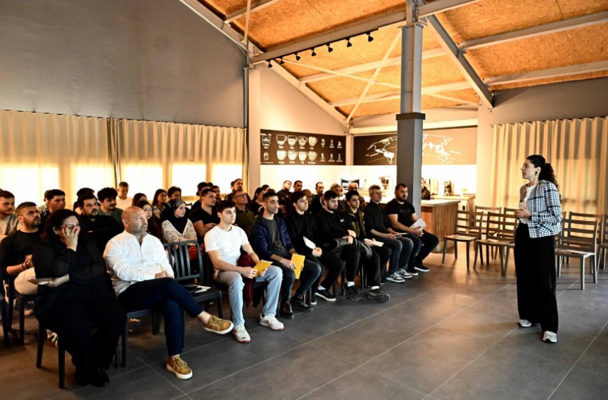 Antalya'nın Önde Gelen İşletmeleri "Gold Town" Sertifikası İçin Hijyen Eğitimi Aldı