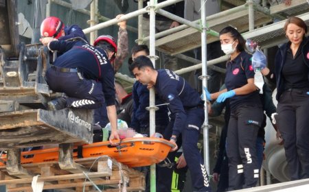 Antalya'da İnşaat Kazası: 5. Kattan Düşen İşçi Ağır Yaralı