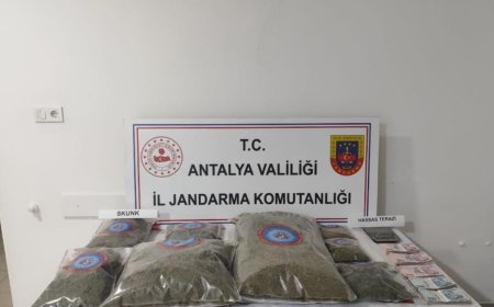 Antalya Jandarması Uyuşturucuya Geçit Vermedi: Konyaaltı ve Elmalı'da Baskın