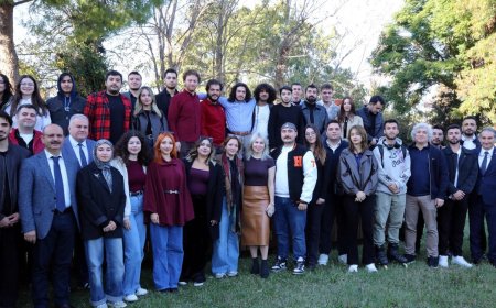 Akdeniz Üniversitesi Rektörü Özkan, Öğrenci Topluluk Başkanlarıyla Buluştu