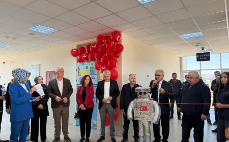 SERİK'TE BİLİM ATAĞI: İmam Hatip Lisesi ve Ortaokulu'na Modern Fen Laboratuvarı Açıldı