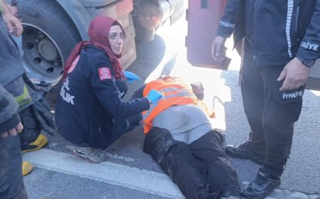 MANAVGAT'TA FECİ KAZA: Yol Çalışması Yapan Karayolları İşçisi Tırın Altında Kaldı