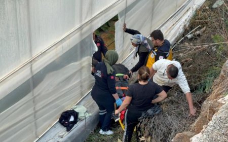 Gazipaşa’da 7 Metrelik Duvardan Düşen Çiftçi İçin Seferberlik: İtfaiye Kurtardı!