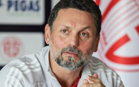 Antalyaspor'da Deprem Erol Bulut dönemi sona erdi.