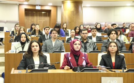 Gençlik Meclisi yeni dönemin ilk toplantısını gerçekleştirdi