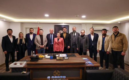 Alanya’da Dev Dayanışma: "Belediye Başkanlarımız İçeride Ama Fikirleri Dışarıda"