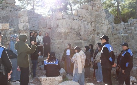 Genç Yürekler Tarihle Buluştu: Emniyet’ten Anlamlı Kültür Gezisi