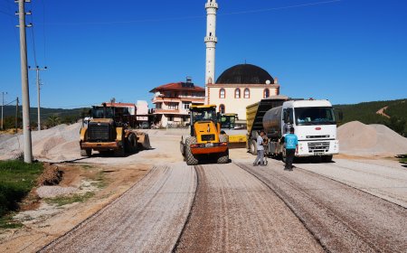 Alanya’dan Dev Yol Hamlesi: Yeni Toptancı Hali ve Okullar Yoluna 2 Bin 100 Metrelik Asfalt!
