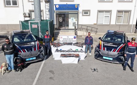 Manavgat'ta 41 Adrese Eş Zamanlı Baskın: 23 Şüpheli Gözaltında.