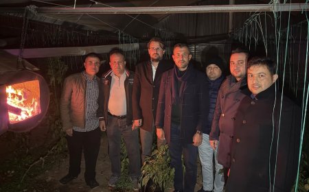 Antalya’da Kritik Gece: Serik’te Çiftçinin Zorlu ‘Don Nöbeti’ Başladı