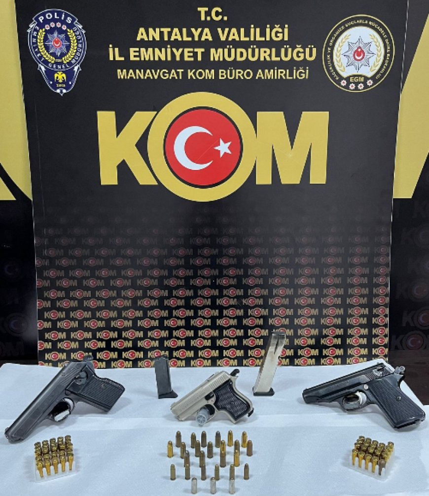 Antalya Polisi'nden Kaçakçılık ve Organize Suçlara Son Bir Haftada Darbe: 4 Kişi Tutuklandı