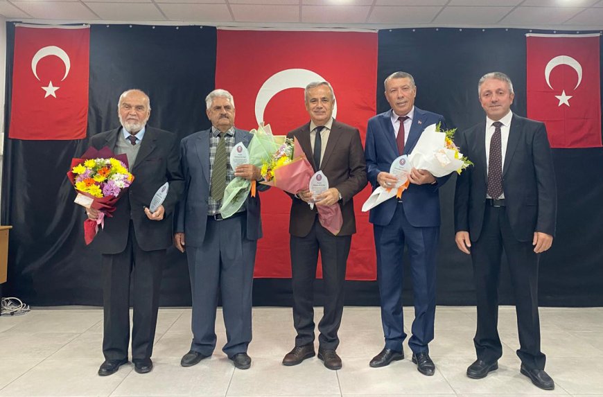 Serik'te Okul İdaresinden Vefa Örneği: Eski Müdürler Bir Araya Geldi