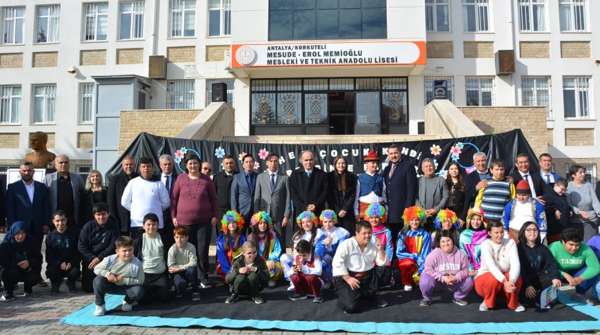 ANTALYA'nın Korkuteli ilçesinde 3 Aralık Dünya Engelliler Günü kapsamında etkinlik gerçekleştirildi.