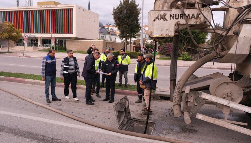 Antalya'da Su Baskınlarına Karşı Önlem: 132 KM Hat Temizlendi
