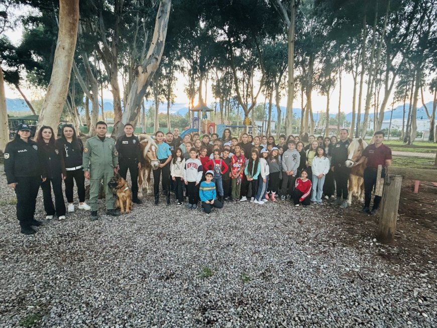 Kumluca’nın Parlayan Yıldızları Antalya’yı Keşfetti: Geleceğin Polisleri Görev Başında!