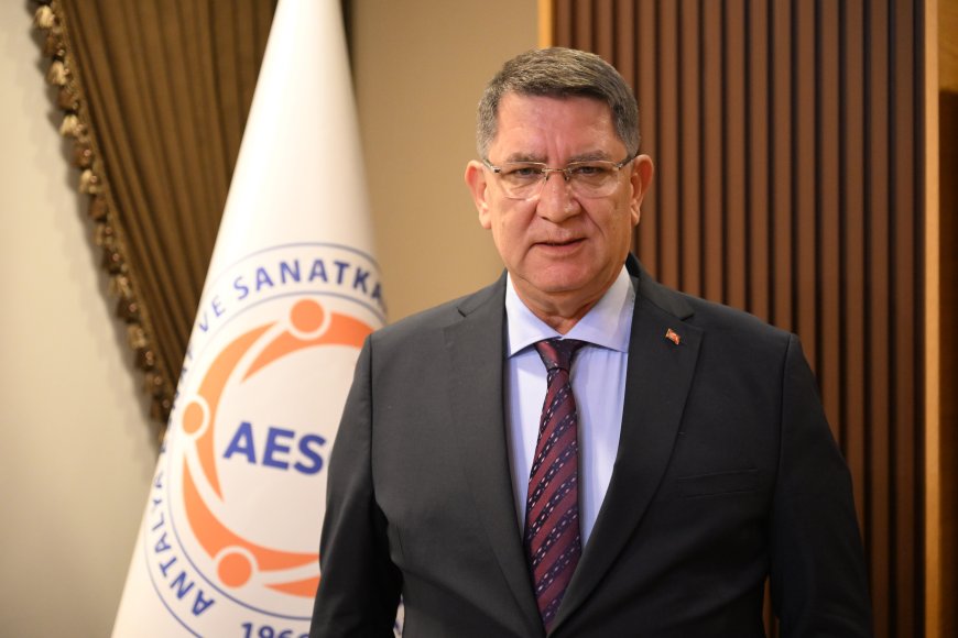 AESOB Başkanı Dere'den Yılbaşı Çağrısı: "Alışverişinizi Yerel Esnaftan Yapın"