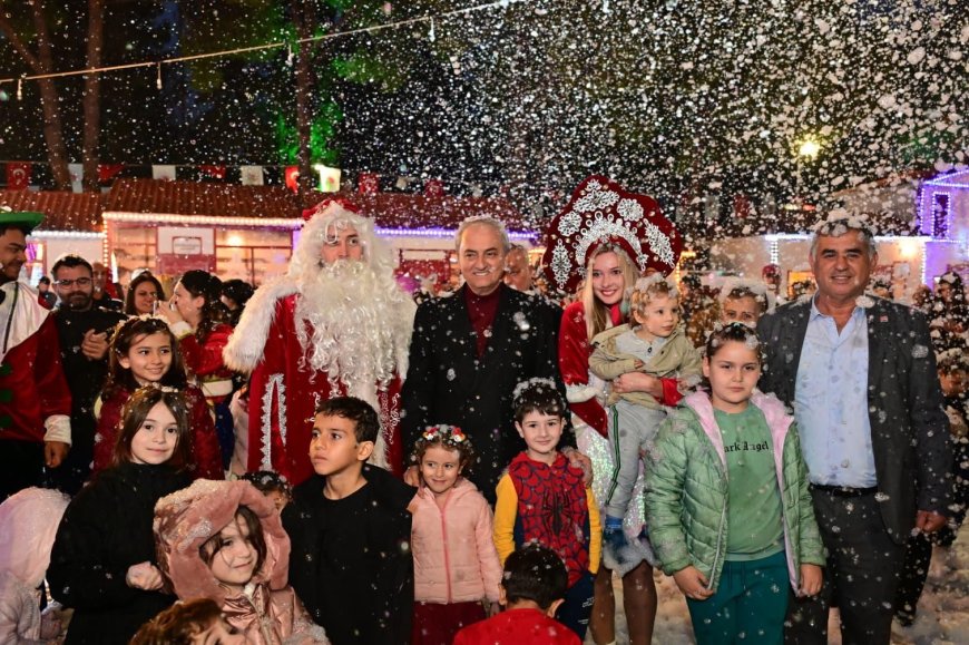 Antalya’ya Kar Sürprizi: Dokumapark’ta Yeni Yıl Coşkusu Yapay Kar Altında Başladı!